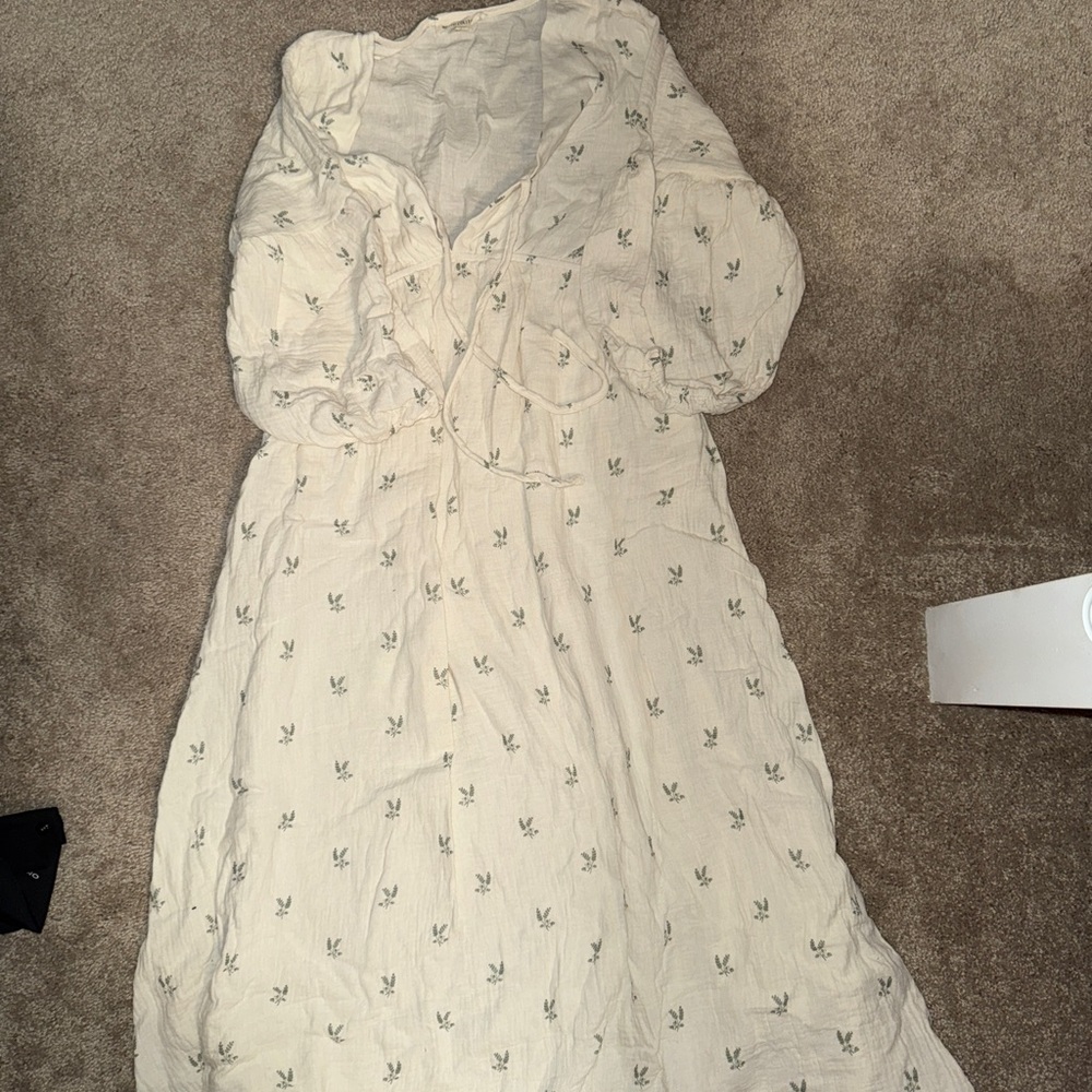 Floral Cream Midi Dress